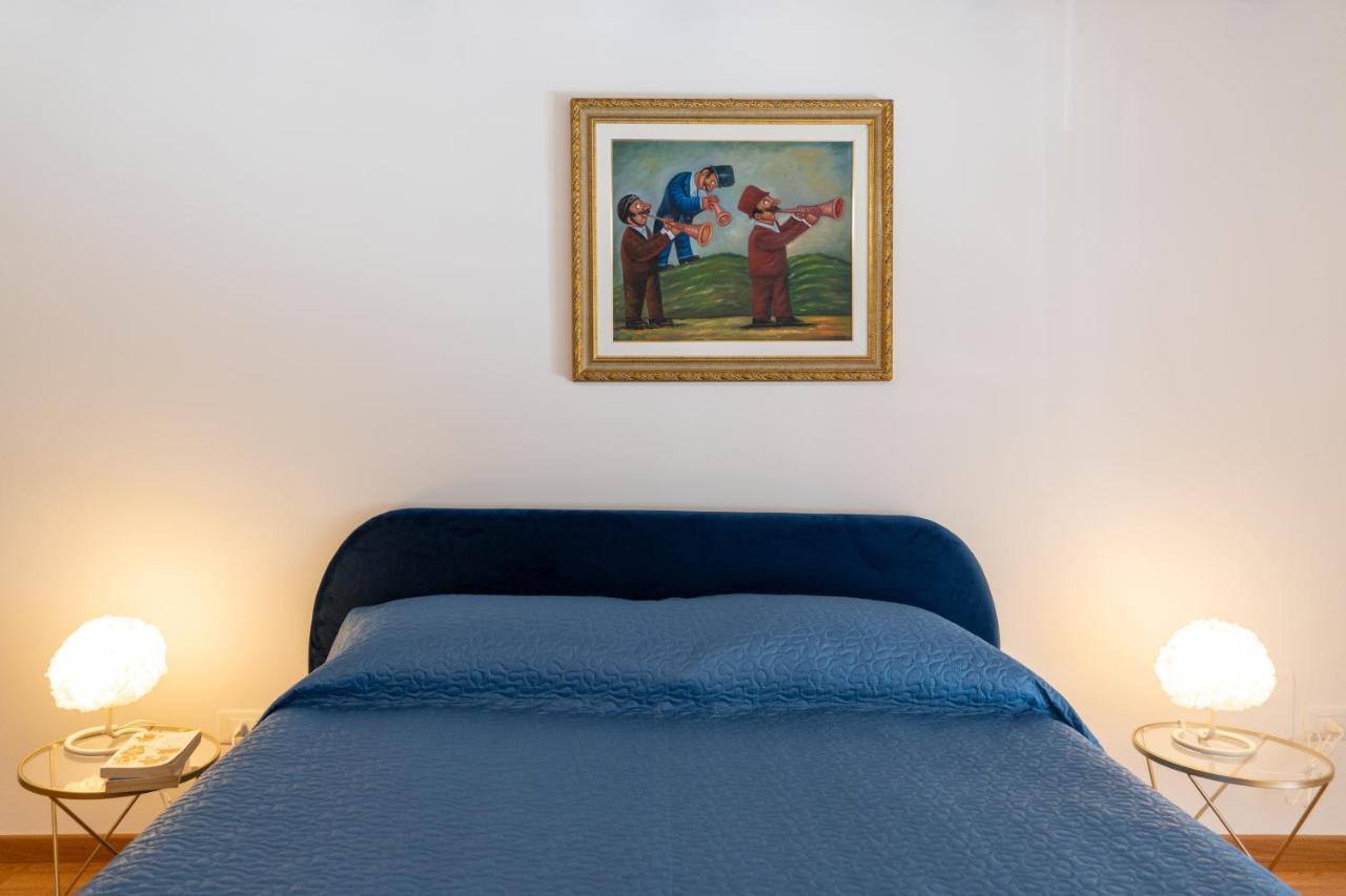 Antico Mercato Di Ortigia Lovely Apartment Szirakúza Kültér fotó