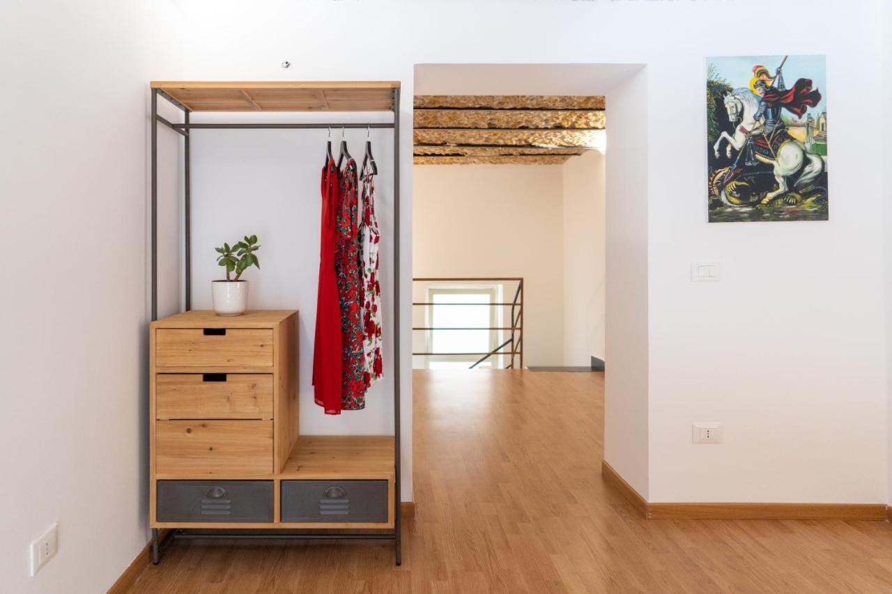 Antico Mercato Di Ortigia Lovely Apartment Szirakúza Kültér fotó